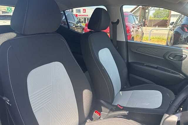 Hyundai i10 1.2 MPi Premium 5dr
