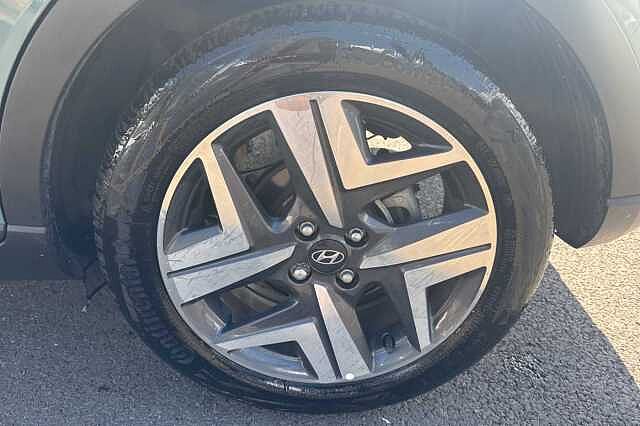Hyundai BAYON 1.0 TGDi 48V MHEV Premium 5dr DCT