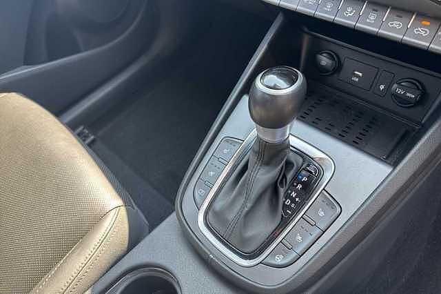 Hyundai KONA 1.6 GDi Hybrid Ultimate 5dr DCT