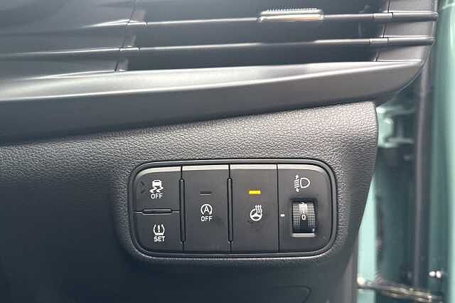 Hyundai BAYON 1.0 TGDi [90] Black Line 5dr