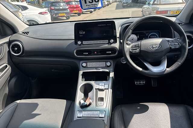 Hyundai KONA 150kW Ultimate 64kWh 5dr Auto Black