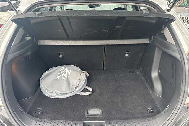 Hyundai KONA 150kW Premium 64kWh 5dr Auto