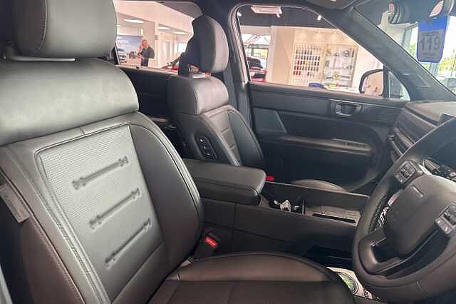 Hyundai SANTA FE 1.6 TGDi Hybrid Calligraphy 5dr Auto **Available For Immediate Delivery** Blue