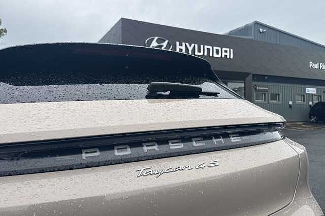 Porsche Taycan Cross Turismo 420kW 4S 93kWh 5dr Auto **2 YEAR WARRANTY**