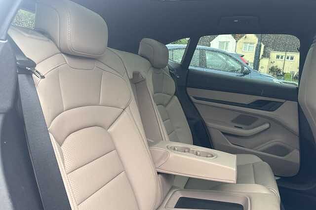 Porsche Taycan Cross Turismo 420kW 4S 93kWh 5dr Auto **2 YEAR WARRANTY**
