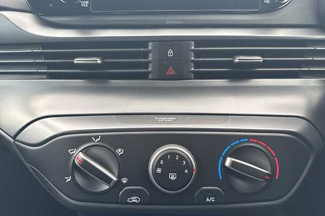 Hyundai i20 1.0T GDi 48V MHD SE Connect 5dr