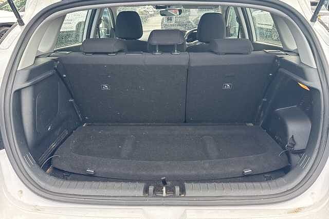 Hyundai i20 1.0T GDi 48V MHD SE Connect 5dr