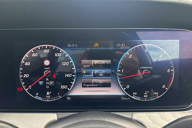 Mercedes-Benz Cls 400d 4Matic AMG Line Premium + 4dr 9G-Tronic