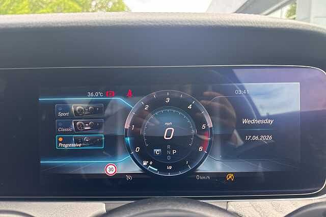 Mercedes-Benz Cls 400d 4Matic AMG Line Premium + 4dr 9G-Tronic