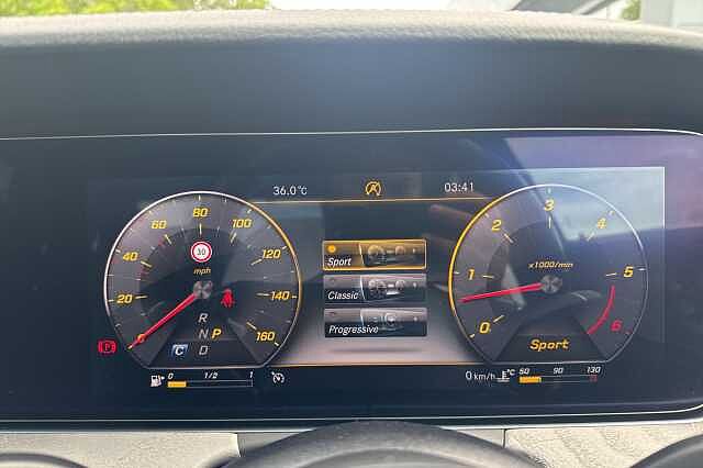 Mercedes-Benz Cls 400d 4Matic AMG Line Premium + 4dr 9G-Tronic