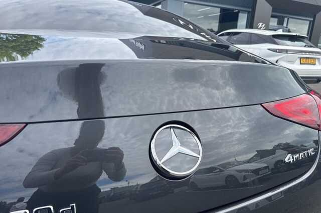 Mercedes-Benz Cls 400d 4Matic AMG Line Premium + 4dr 9G-Tronic