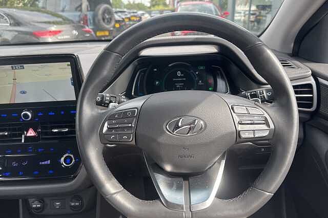 Hyundai IONIQ 100kW Premium 38kWh 5dr Auto