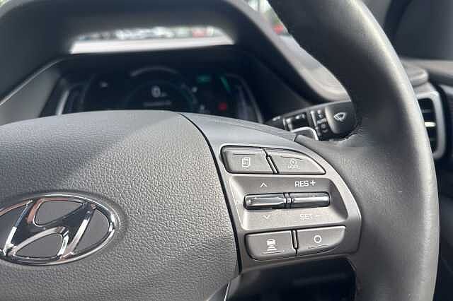Hyundai IONIQ 100kW Premium 38kWh 5dr Auto