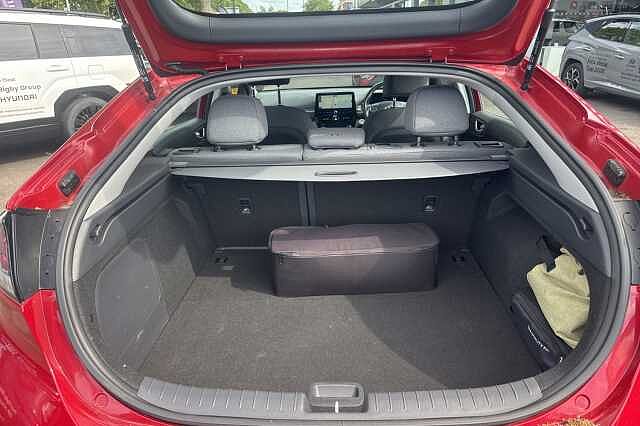 Hyundai IONIQ 100kW Premium 38kWh 5dr Auto