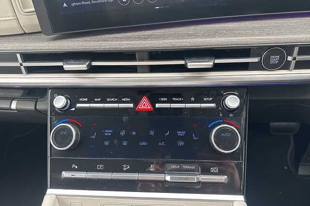 Hyundai SANTA FE 1.6 TGDi Plug-in Hybrid Ultimate 5dr 4WD Auto