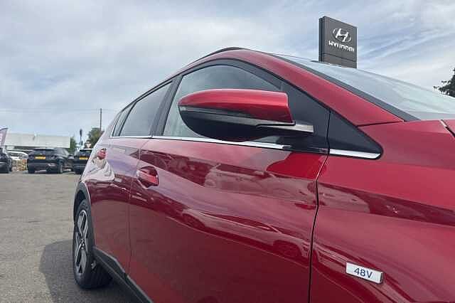 Hyundai BAYON 1.0 TGDi 48V MHEV Premium 5dr DCT Red