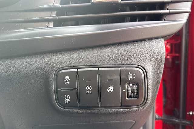 Hyundai BAYON 1.0 TGDi 48V MHEV Premium 5dr DCT Red