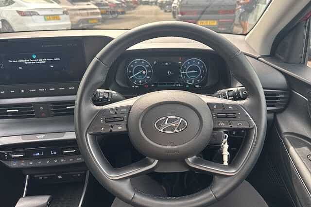 Hyundai BAYON 1.0 TGDi 48V MHEV Premium 5dr DCT Red