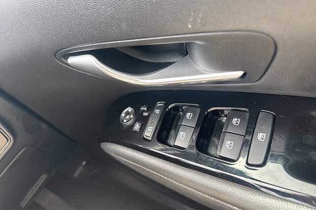 Hyundai TUCSON 1.6 TGDi Hybrid 230 Premium 5dr 2WD Auto Black
