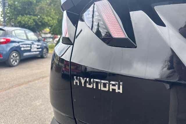 Hyundai TUCSON 1.6 TGDi Hybrid 230 Premium 5dr 2WD Auto Black