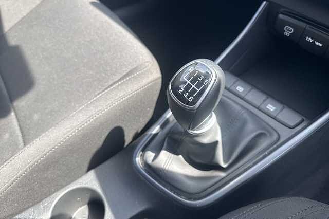 Hyundai i20 1.0T GDi Advance 5dr