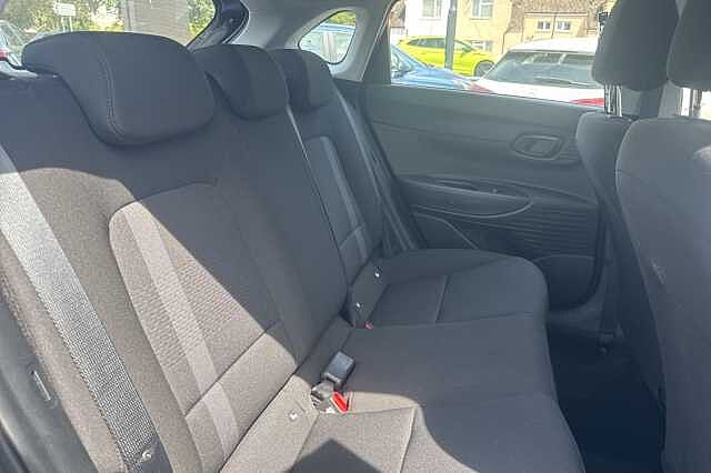 Hyundai i20 1.0T GDi Advance 5dr
