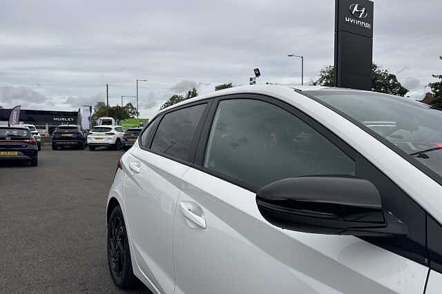 Hyundai I20 1.0T GDi 90 Black Line 5dr DCT White