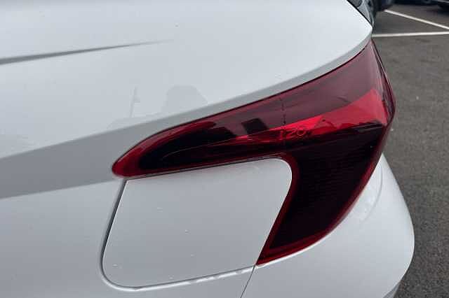 Hyundai I20 1.0T GDi 90 Black Line 5dr DCT White