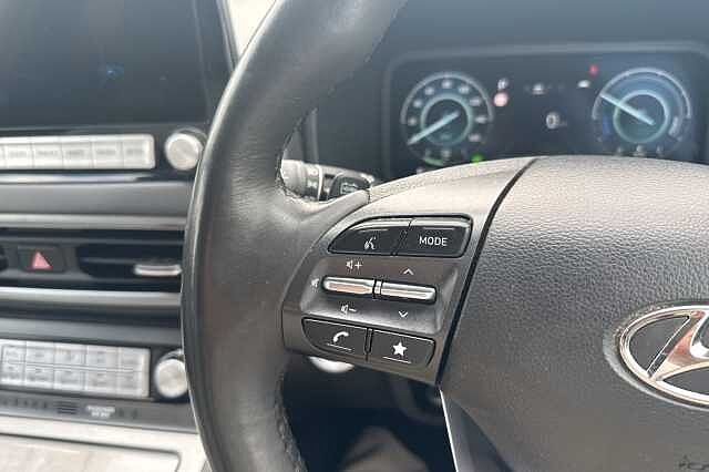 Hyundai KONA 150kW Ultimate 64kWh 5dr Auto White