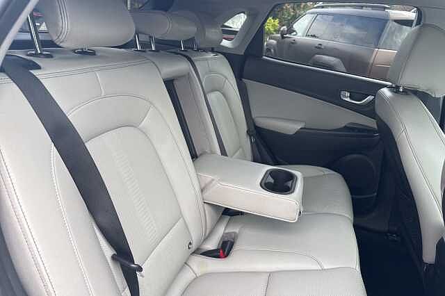 Hyundai KONA 150kW Ultimate 64kWh 5dr Auto White