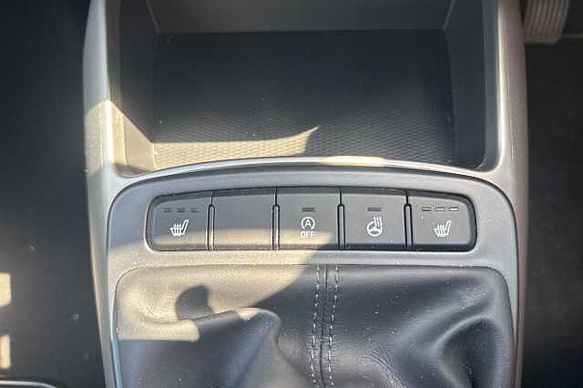 Hyundai i10 1.2 MPi Premium 5dr