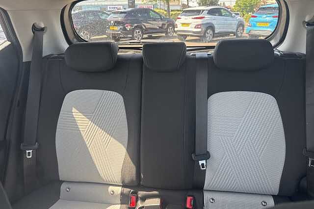 Hyundai i10 1.2 MPi Premium 5dr