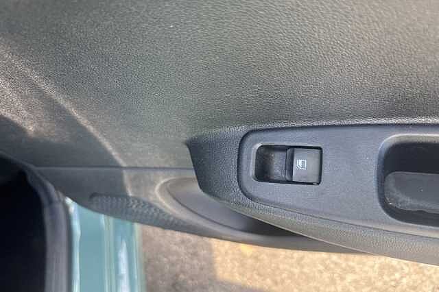 Hyundai i10 1.0 MPi SE Connect 5dr