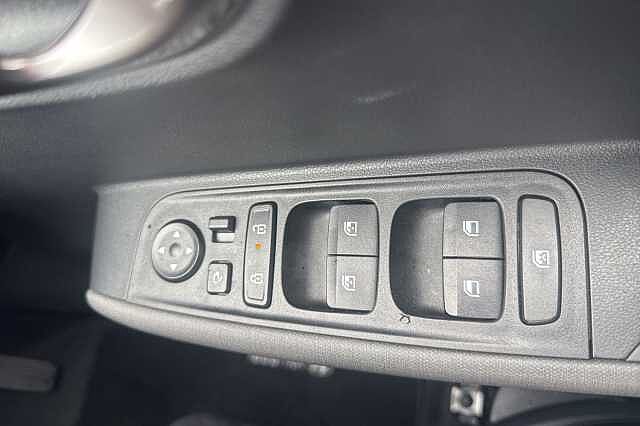 Hyundai Inster 85kW 02 49kWh 5dr Auto