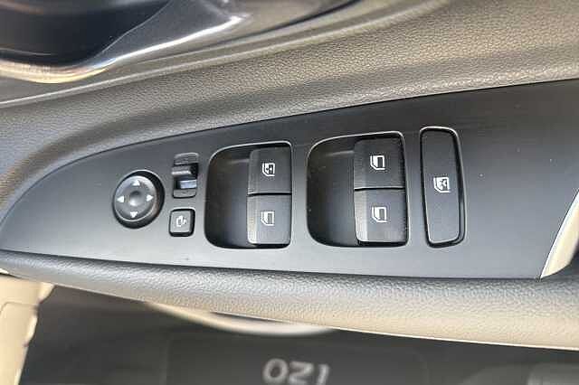 Hyundai I20 1.0T GDi 90 Tech Line 5dr Grey