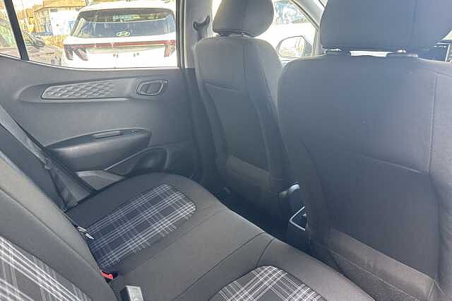 Hyundai i10 1.2 [79] Premium 5dr Auto [Nav]