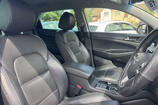 Hyundai TUCSON 1.6 CRDi 136 Premium 5dr 2WD DCT