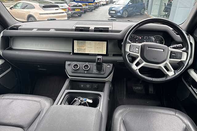 Land Rover Defender 3.0 D250 SE 110 5dr Auto