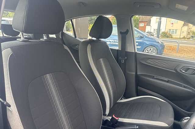 Hyundai i10 1.2 MPi SE Connect 5dr Auto