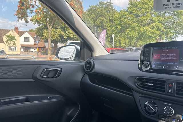 Hyundai i10 1.2 MPi SE Connect 5dr Auto