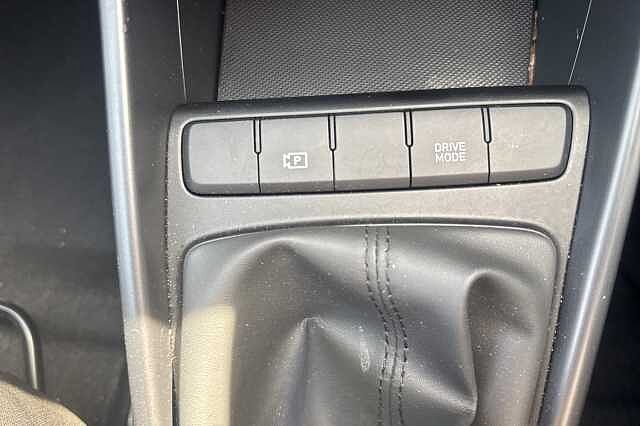 Hyundai i20 1.0T GDi Advance 5dr