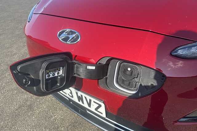 Hyundai KONA 150kW Premium 64kWh 5dr Auto
