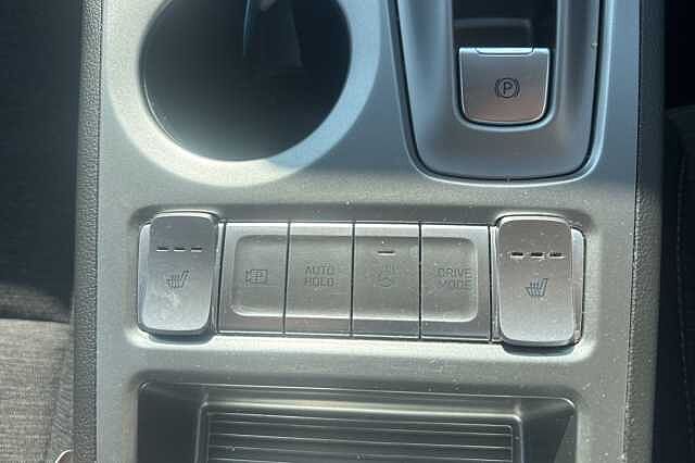 Hyundai KONA 150kW Premium 64kWh 5dr Auto
