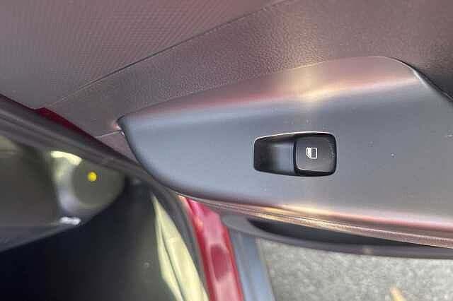 Hyundai KONA 150kW Premium 64kWh 5dr Auto