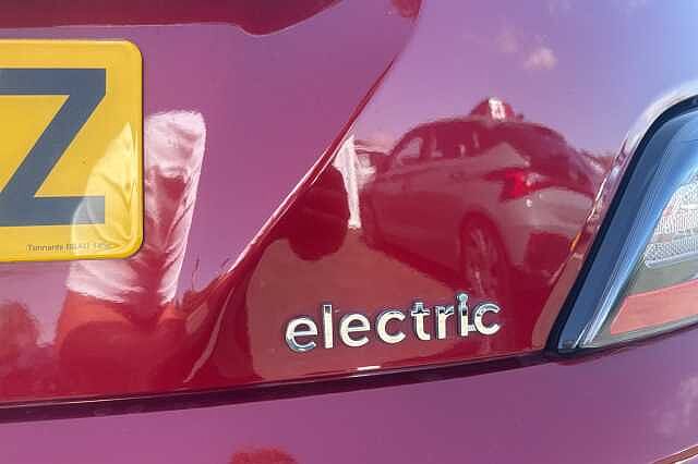 Hyundai KONA 150kW Premium 64kWh 5dr Auto