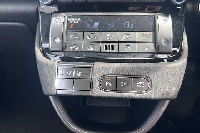 Hyundai INSTER 85kW 02 49kWh 5dr Auto White