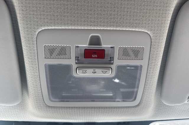 Hyundai INSTER 85kW 02 49kWh 5dr Auto White