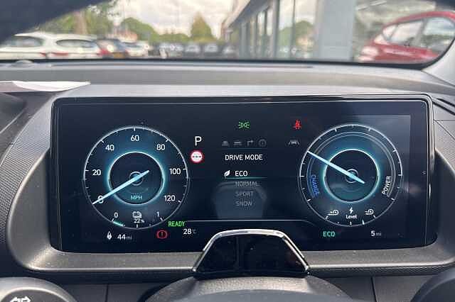 Hyundai INSTER 85kW 02 49kWh 5dr Auto White