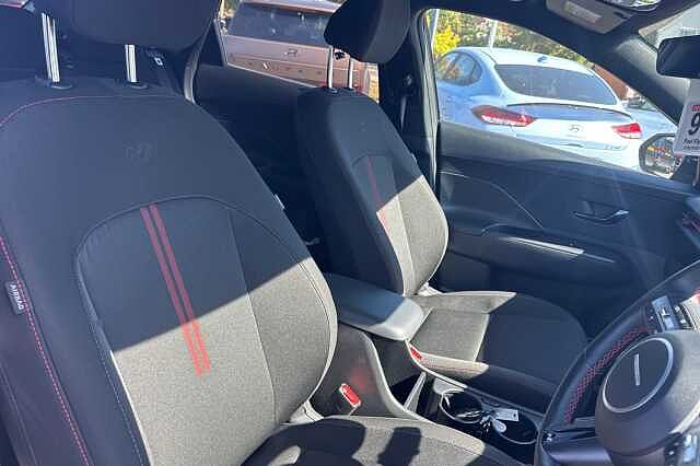 Hyundai KONA 1.6 Hybrid 129 N Line 5dr DCT Black