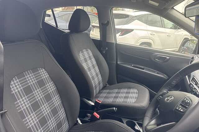 Hyundai I10 1.2 [79] Premium 5dr Auto [Nav] Grey